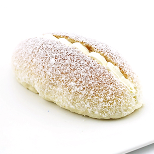 Bread-Coconut-Cream-Bun